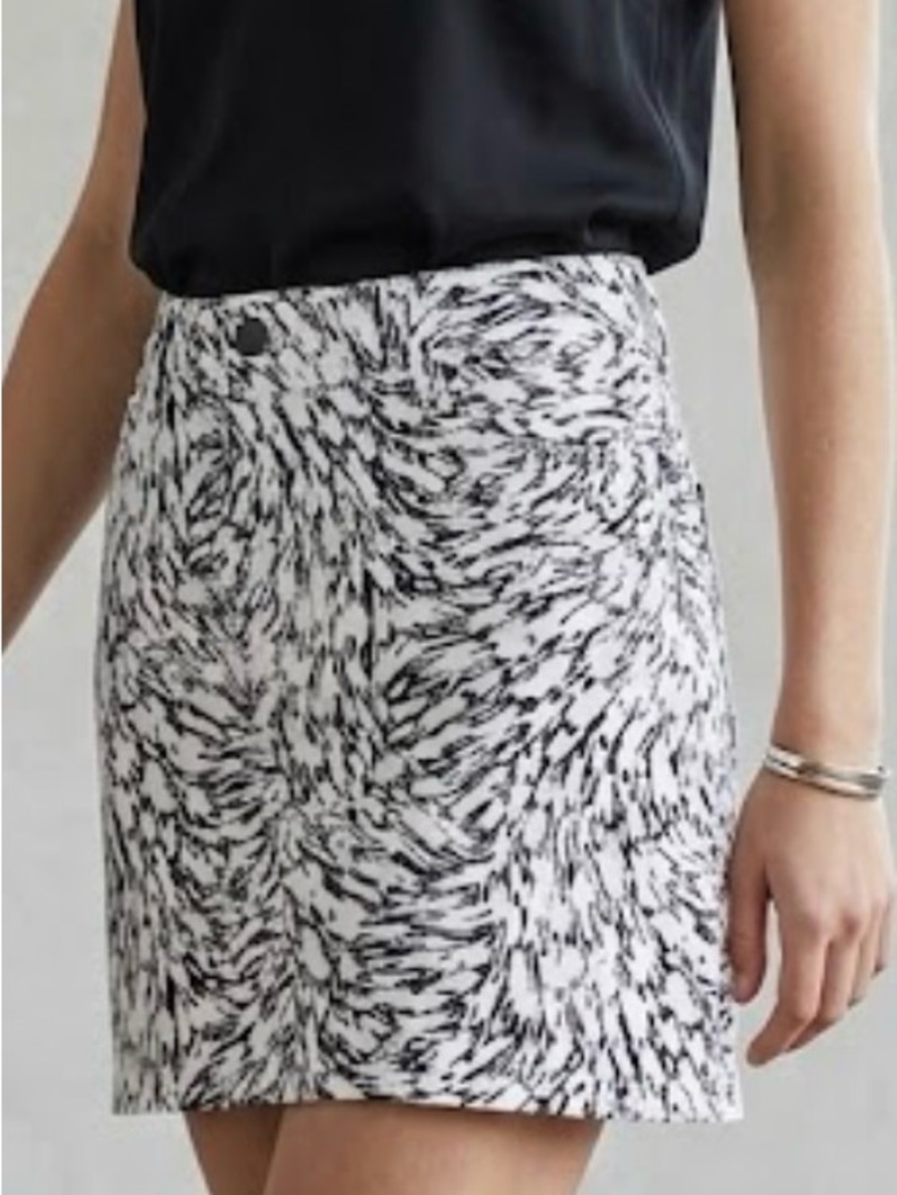 7 For All Mankind Black and White Mini Skirt